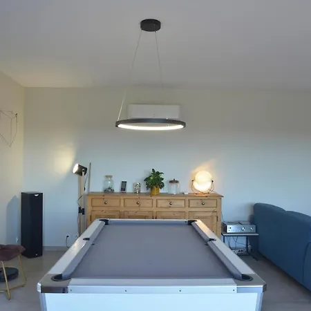 Belle Maison Avec Piscine A Debordement Chauffee